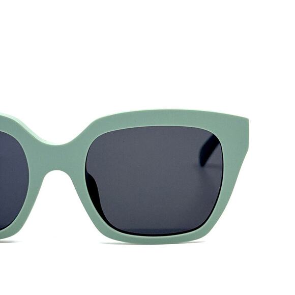 New, CELINE Sunglasses CL40198F 95A Authentic - Picture 5 of 12